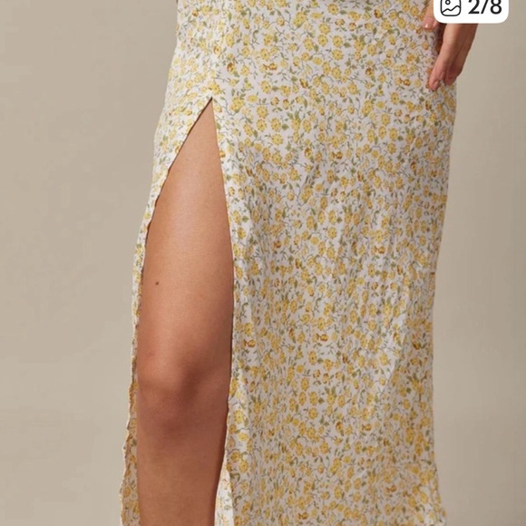 RIHOAS Yellow Floral Asymmetrical Dress - Picture 2 of 5